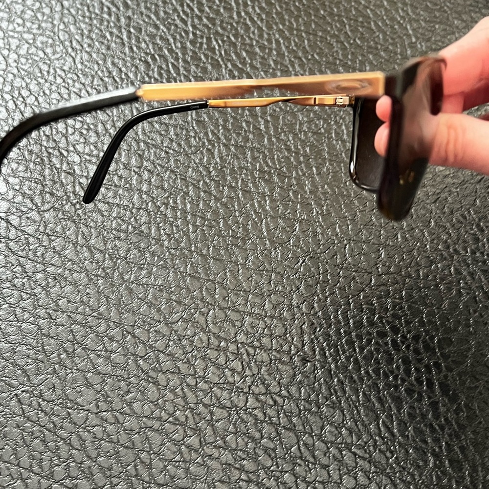 Sunglasses - Picture 4 of 11
